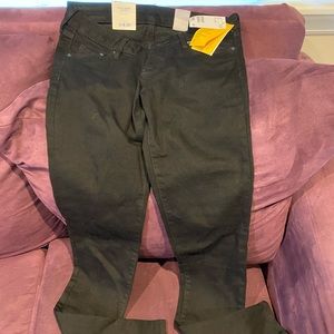 NWT H&M Black Super Skinny Jeans
